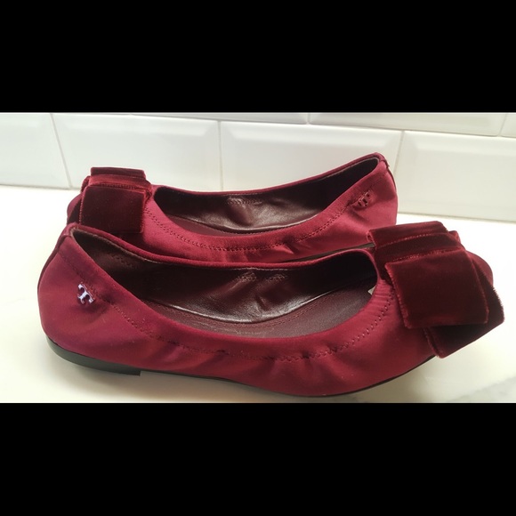 Tory Burch Shoes - NWOT Tory Burch Viola Bow Ballet Flats